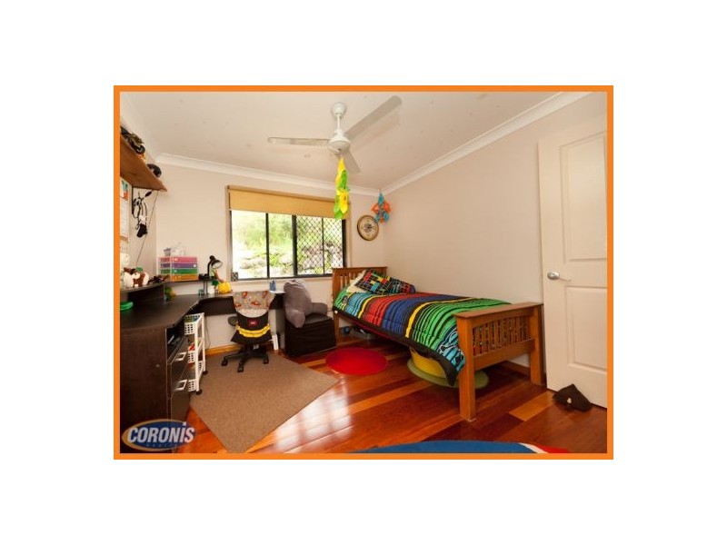 3 Valley View Court, Little Mountain QLD 4551