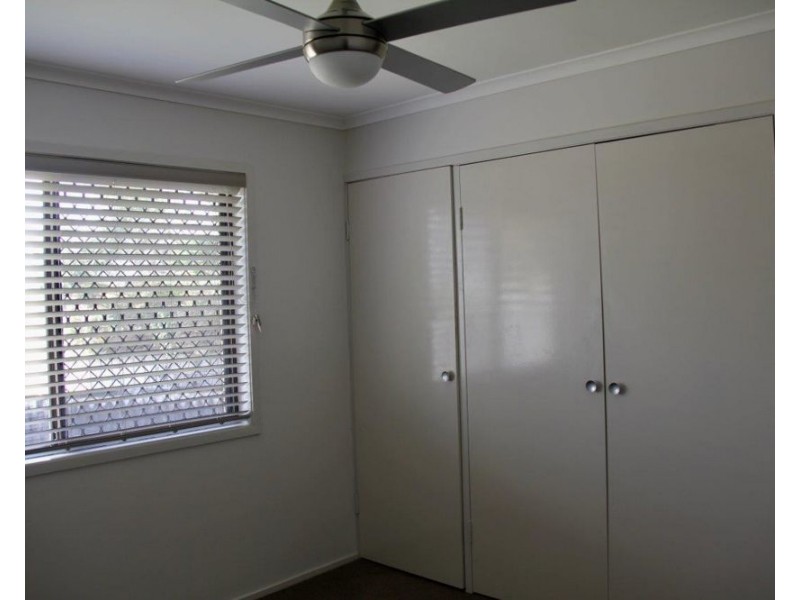 2/18 Matilda Cres, Battery Hill QLD 4551