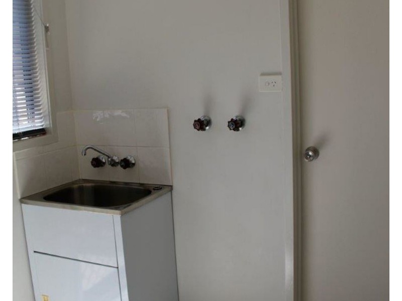 2/18 Matilda Cres, Battery Hill QLD 4551