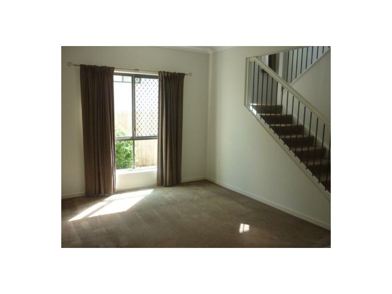 41 Hillview Street, Little Mountain QLD 4551