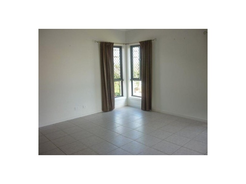 41 Hillview Street, Little Mountain QLD 4551