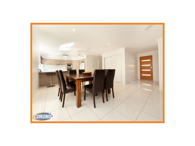 9 Greensboro Place, Little Mountain QLD 4551