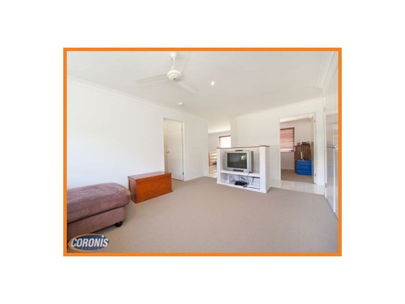 9 Greensboro Place, Little Mountain QLD 4551