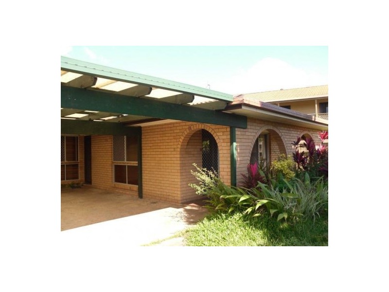 72  Beerburrum Street, Dicky Beach QLD 4551