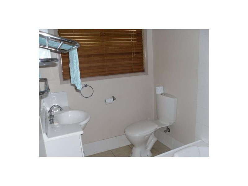 72  Beerburrum Street, Dicky Beach QLD 4551