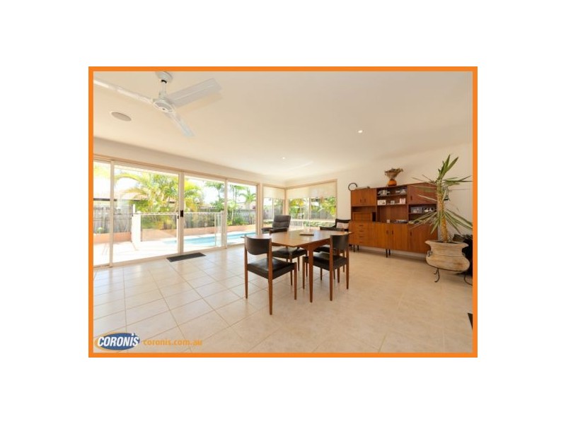 14 Schnappering Close, Pelican Waters QLD 4551