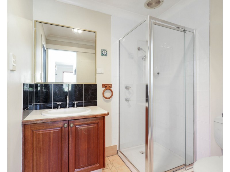 15 Grey Gum Drive, Little Mountain QLD 4551