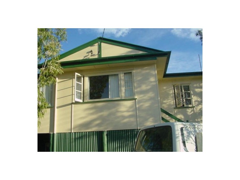 8 Earnshaw Street, Golden Beach QLD 4551