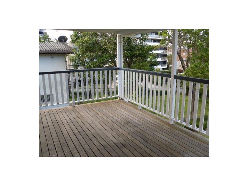 3 Mahia Terrace, Kings Beach QLD 4551