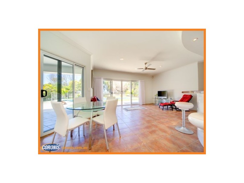 7 Edlundh Court, Pelican Waters QLD 4551