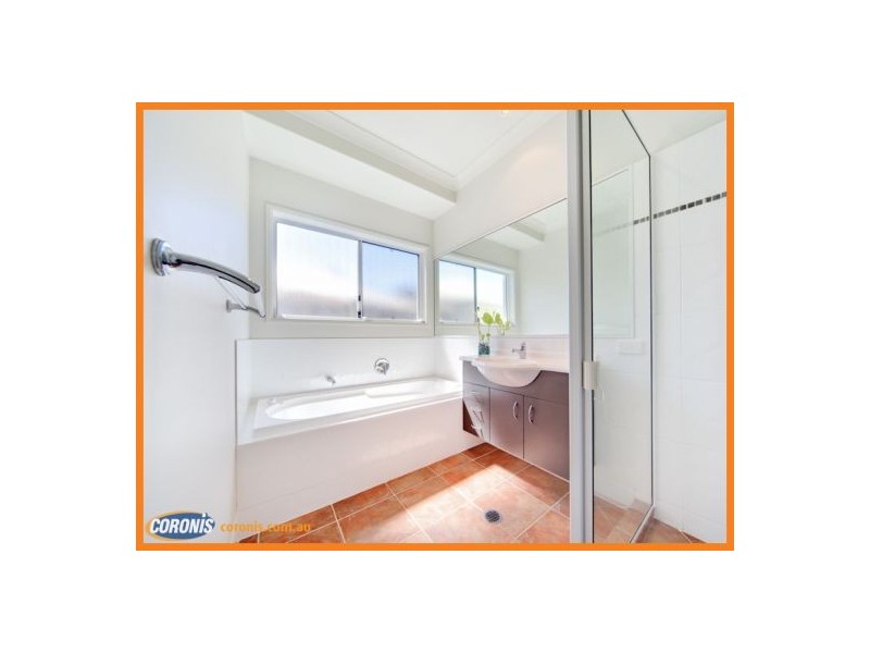 7 Edlundh Court, Pelican Waters QLD 4551