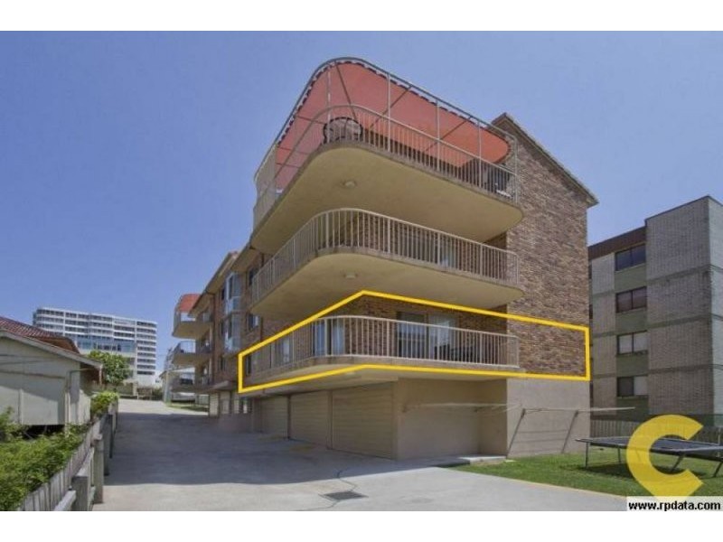 2/26 Moreton Parade, Kings Beach QLD 4551