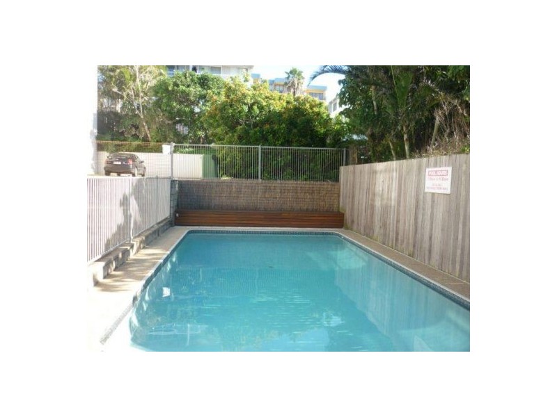 1/9 Dingle Ave, Kings Beach QLD 4551