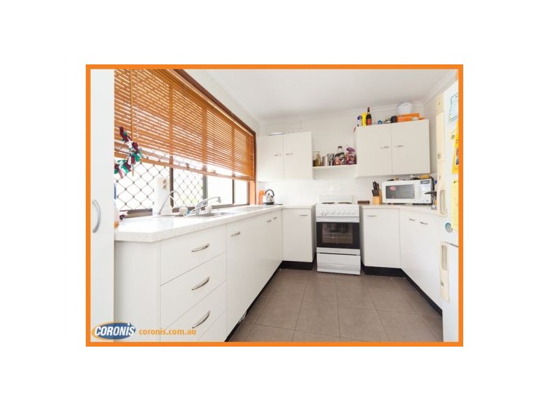 18 Blaxland Street, Golden Beach QLD 4551