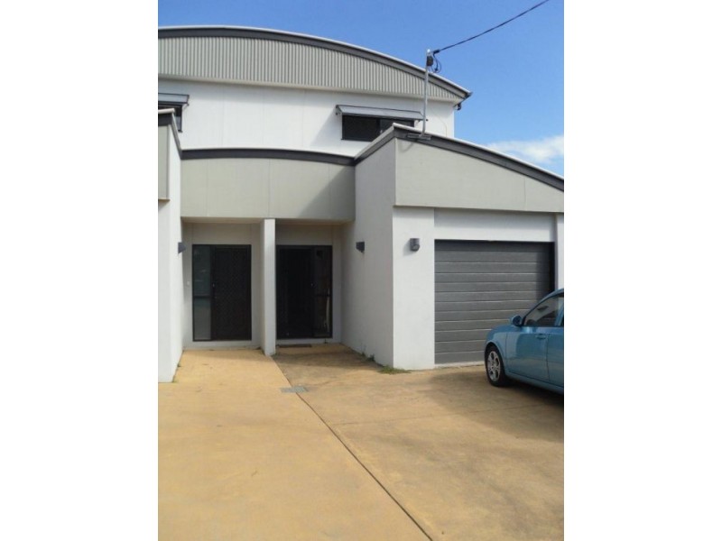 2/6 Borland Street, Caloundra QLD 4551