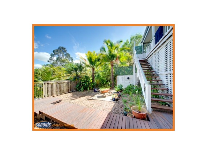 4 Ridgewood Road, Little Mountain QLD 4551