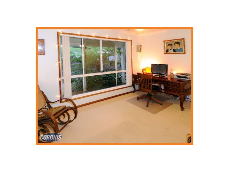 4 Ridgewood Road, Little Mountain QLD 4551