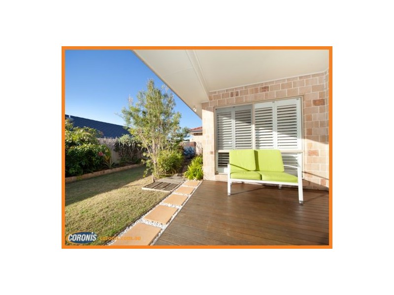 10 Hillview Crescent, Little Mountain QLD 4551