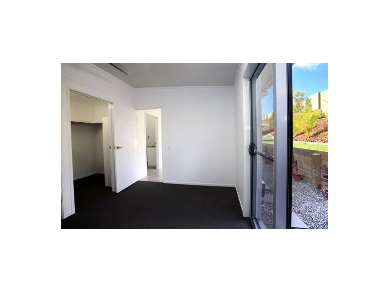 30 Robur Crescent, Mountain Creek QLD 4557