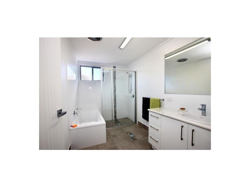 30 Robur Crescent, Mountain Creek QLD 4557