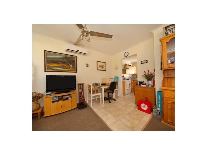 17/96 Beerburrum Street, Dicky Beach QLD 4551