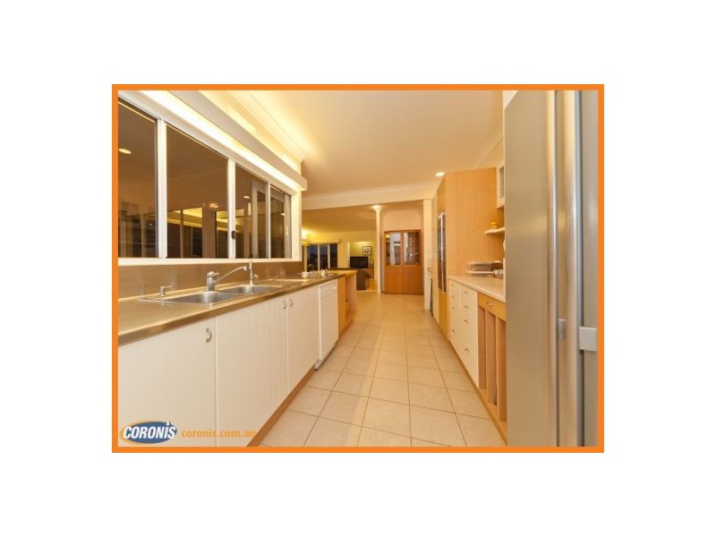 5 Tripcony Court, Pelican Waters QLD 4551