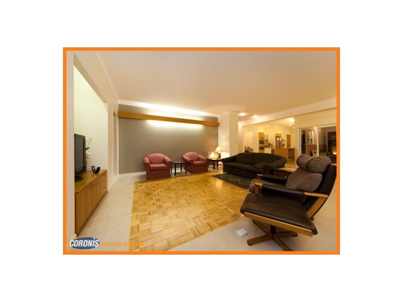 5 Tripcony Court, Pelican Waters QLD 4551