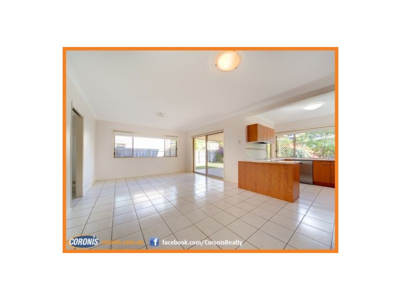 1 Hillside Court, Little Mountain QLD 4551