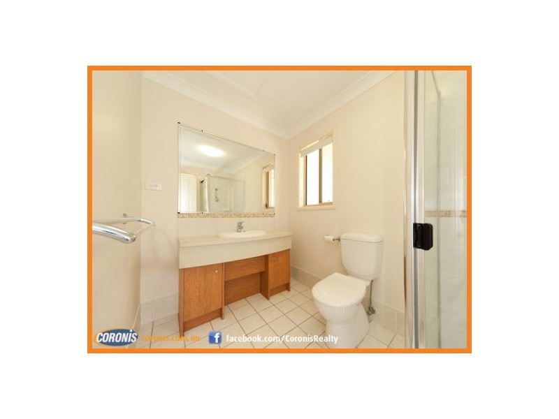 1 Hillside Court, Little Mountain QLD 4551