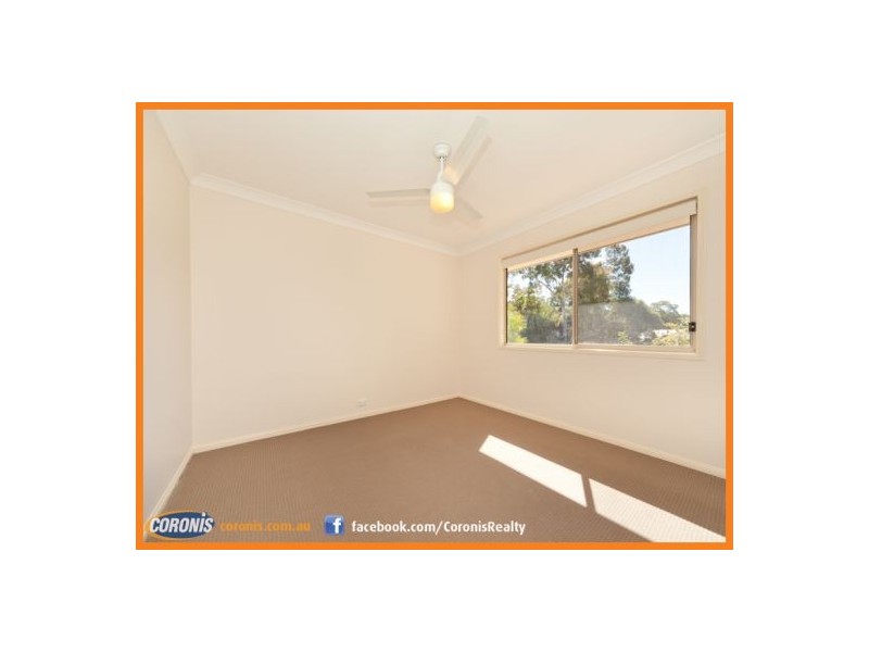 1 Hillside Court, Little Mountain QLD 4551
