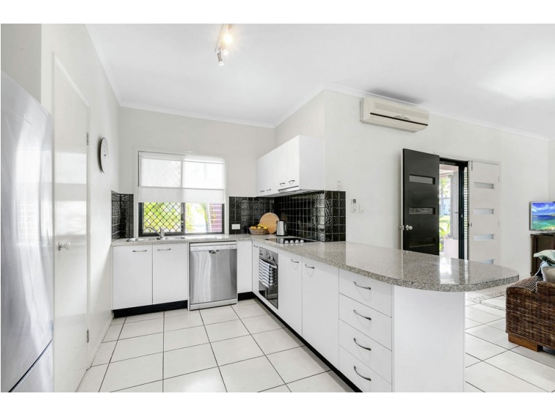 5 Brushbox Place, Meridan Plains QLD 4551