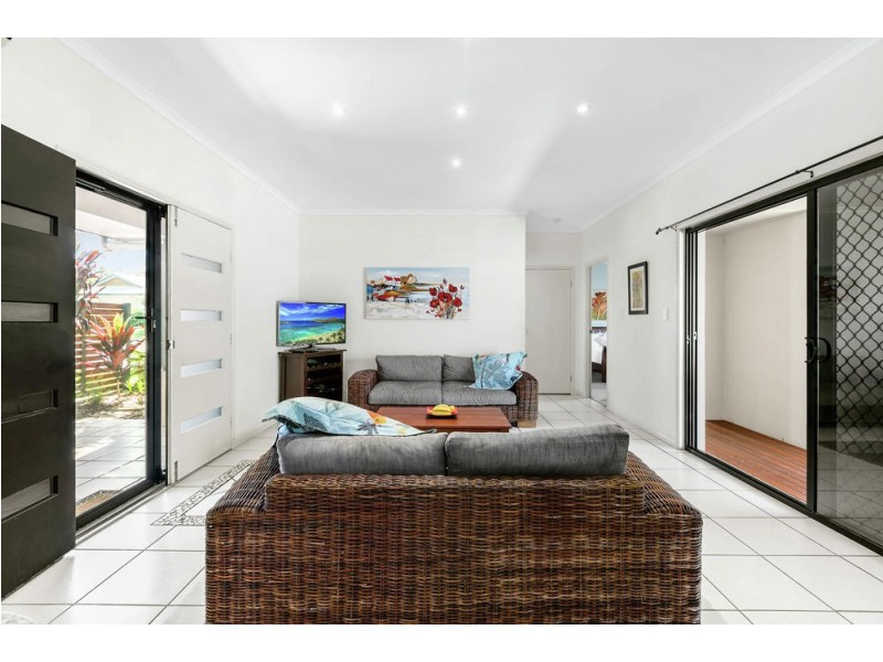 5 Brushbox Place, Meridan Plains QLD 4551