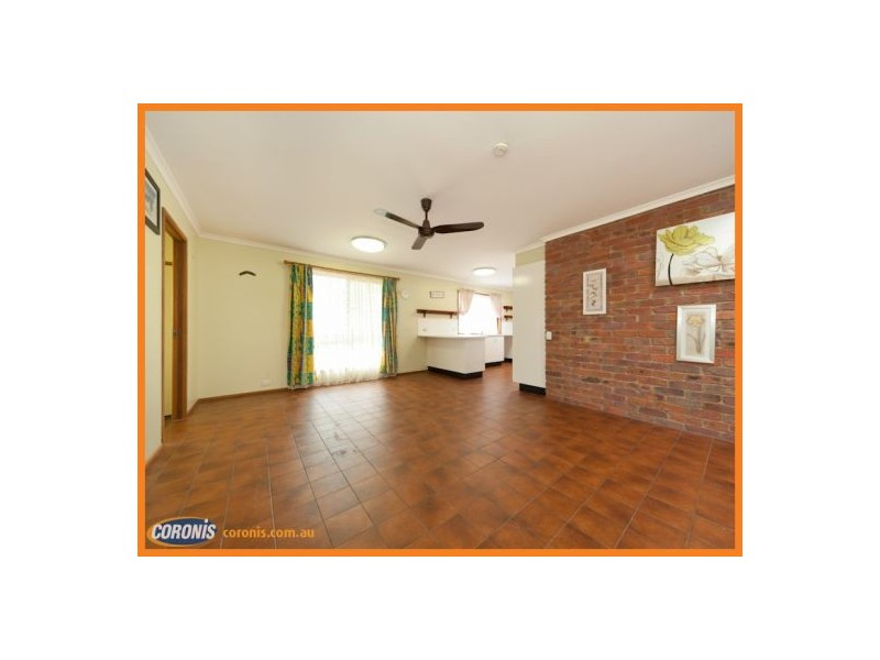 8 Pendula Place, Little Mountain QLD 4551