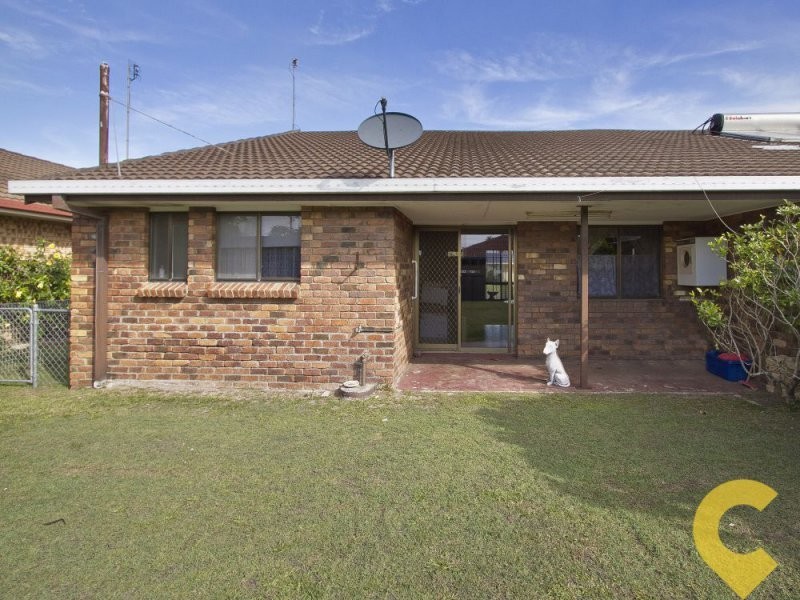 2/9 Maryann Street, Golden Beach QLD 4551