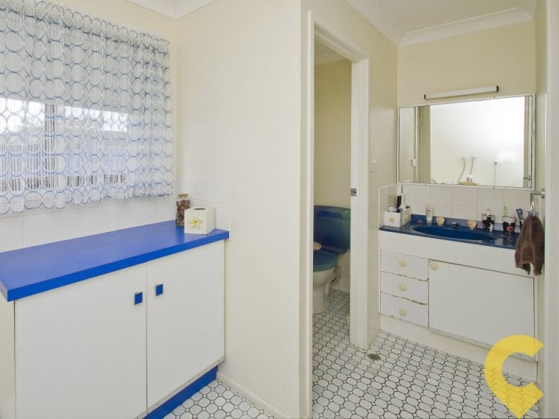 2/9 Maryann Street, Golden Beach QLD 4551