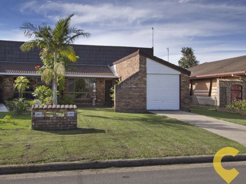 2/9 Maryann Street, Golden Beach QLD 4551