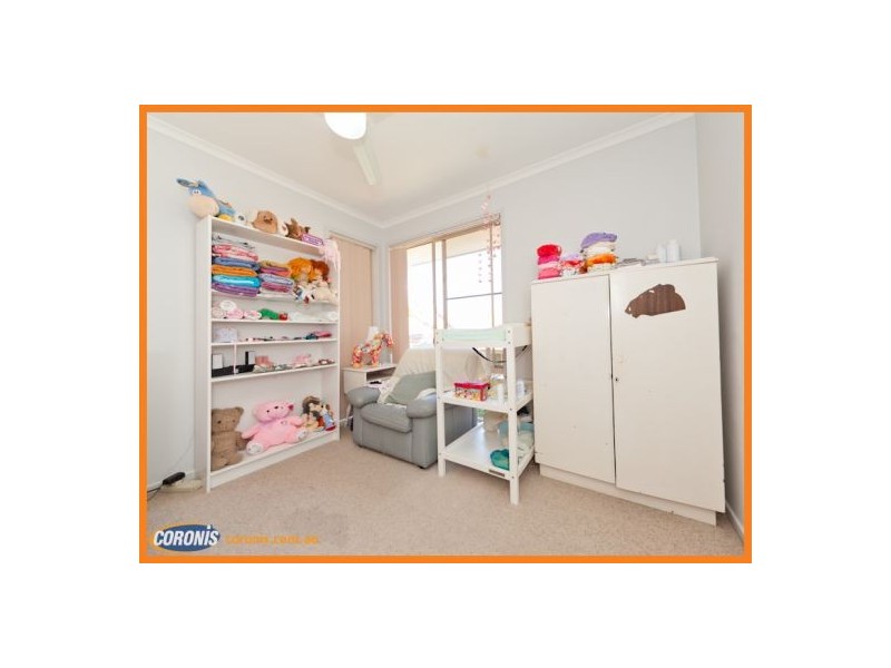 18 St Helena Street, Little Mountain QLD 4551