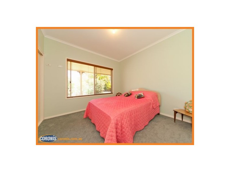 2 Carolyn Court, Little Mountain QLD 4551