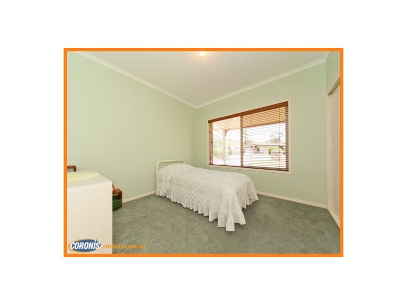 2 Carolyn Court, Little Mountain QLD 4551