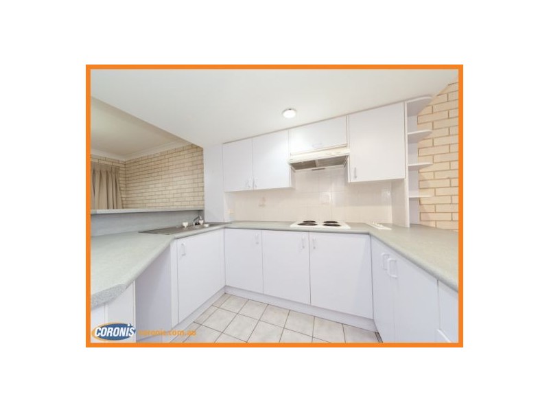 2/8 Hume Parade, Currimundi QLD 4551