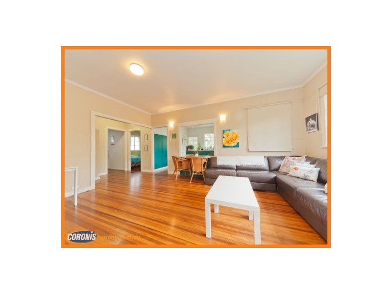 1 Burgess Street, Kings Beach QLD 4551