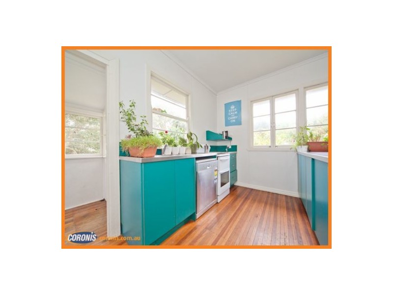 1 Burgess Street, Kings Beach QLD 4551