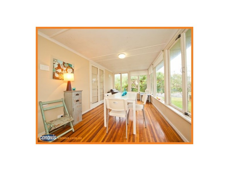 1 Burgess Street, Kings Beach QLD 4551