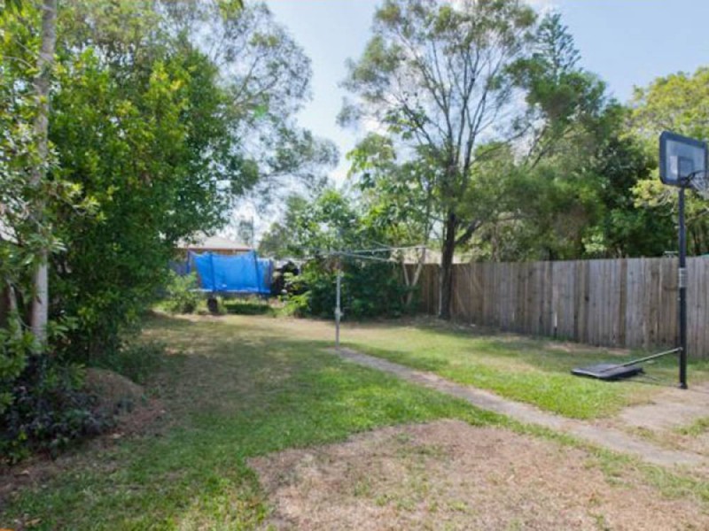 28 Moon Street, Caboolture South QLD 4510