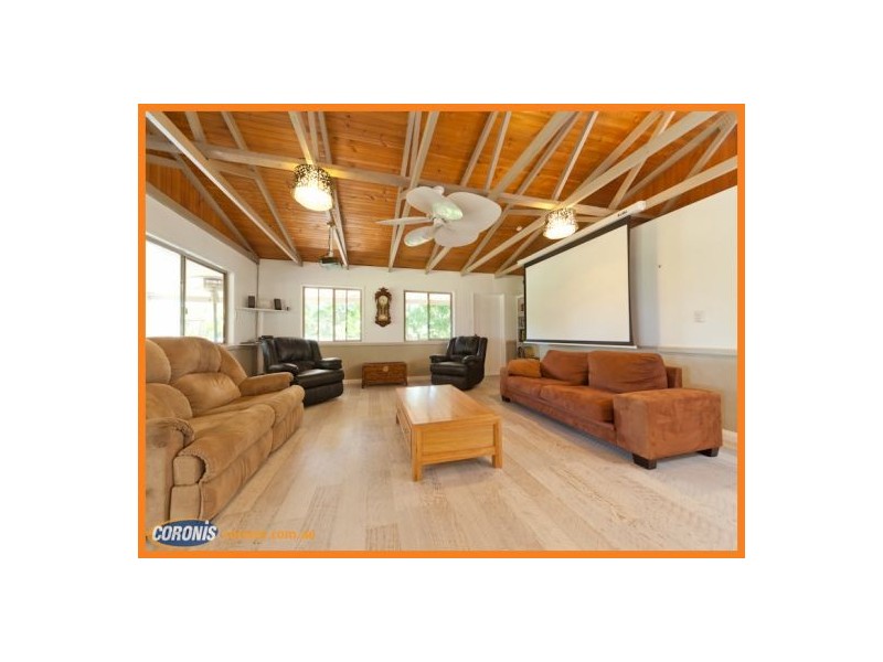 37 Rainforest Drive, Meridan Plains QLD 4551