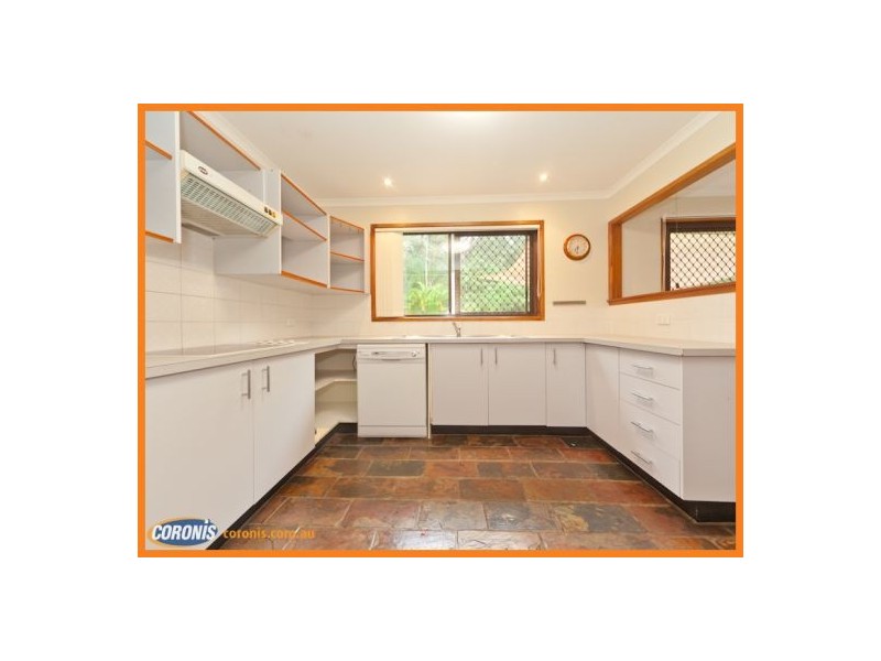 33 Rainforest Drive, Meridan Plains QLD 4551