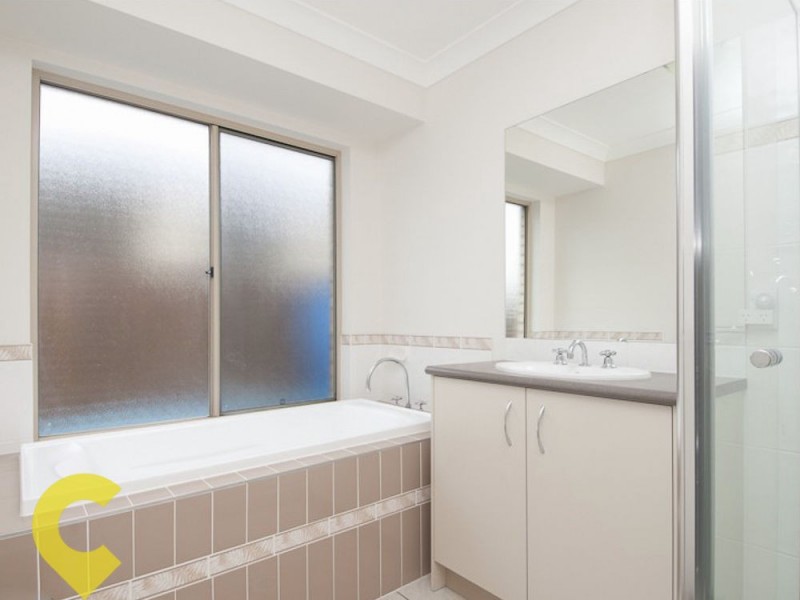 32 Northbrook Street, Caloundra West QLD 4551