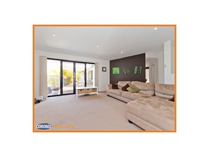 1 Geebung Court, Meridan Plains QLD 4551