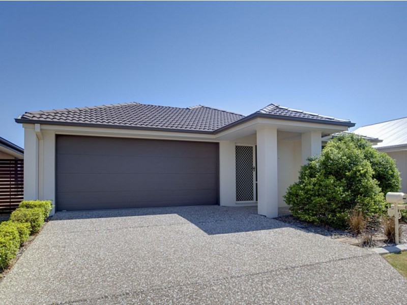 40 Elvena Cct, Little Mountain QLD 4551