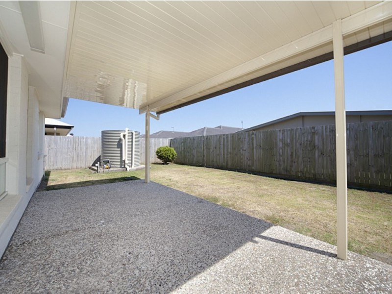40 Elvena Cct, Little Mountain QLD 4551